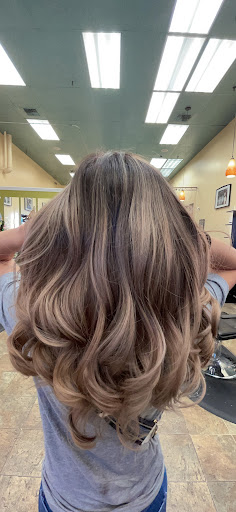 Hair Salon «Auburn Happy Hair Salon», reviews and photos, 1811 Howard Rd, Auburn, WA 98002, USA