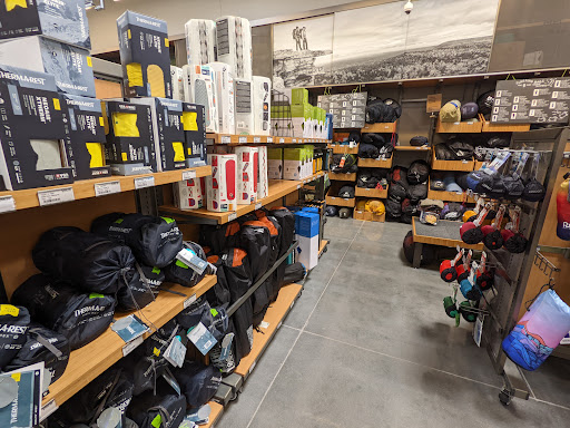 Camping Store «REI», reviews and photos, 6281 W 135th St, Overland Park, KS 66223, USA
