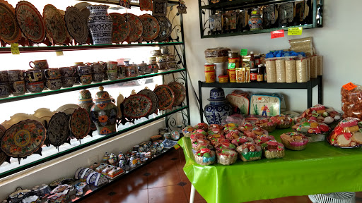 LA ANTIGUA FAMA DE SANTA CLARA Dulces Típicos en Puebla