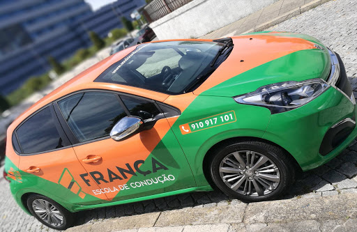 Cheap driving schools Oporto