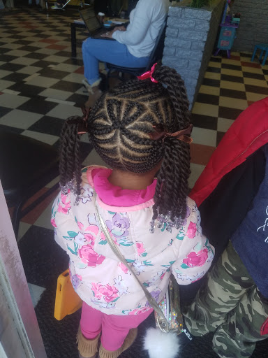 Beauty Salon «Just 4 Girls Salon», reviews and photos, 568 Fayetteville Rd SE, Atlanta, GA 30316, USA