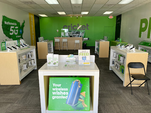 Cell Phone Store «Cricket Wireless Authorized Retailer», reviews and photos, 605 Newmarket Dr N, Newport News, VA 23605, USA