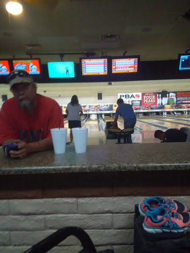 Bowling Alley «Mesa East Bowl», reviews and photos, 9260 E Broadway Rd, Mesa, AZ 85208, USA