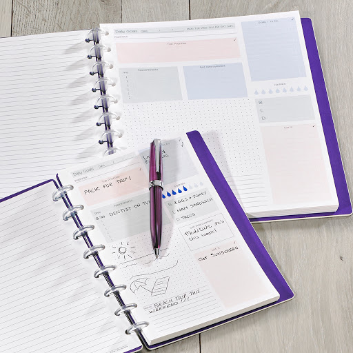 Stationery Store «Levenger», reviews and photos, 111 N State St, Chicago, IL 60602, USA