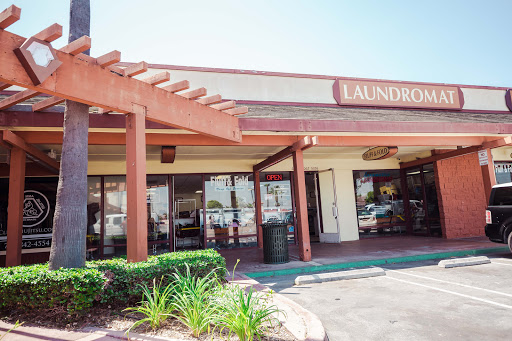 Laundromat «WarnerDale Coin Laundry», reviews and photos, 6058 Warner Ave, Huntington Beach, CA 92647, USA