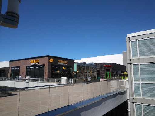 Shopping Mall «Oakbrook Center», reviews and photos, 100 Oakbrook Center, Oak Brook, IL 60523, USA