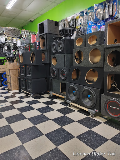 Car Stereo Store «Electronics Guerrero», reviews and photos, 3112 S Millard Ave, Chicago, IL 60623, USA