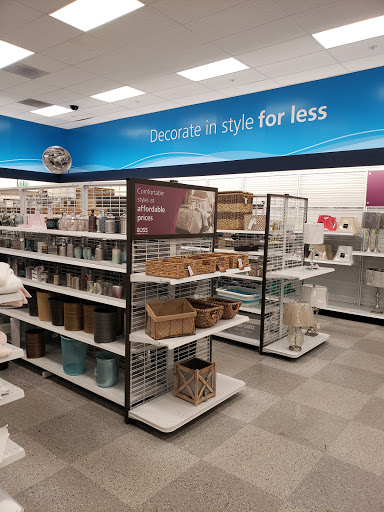 Clothing Store «Ross Dress for Less», reviews and photos, 1030 N Rengstorff Ave, Mountain View, CA 94043, USA