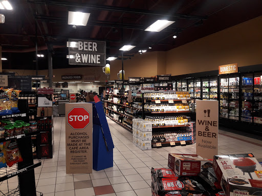 Supermarket «Giant Eagle Supermarket», reviews and photos, 1800 McKees Rocks Rd, McKees Rocks, PA 15136, USA