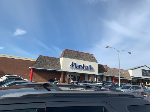 Marshalls, 270 NJ-35, Shrewsbury, NJ 07702, USA, 