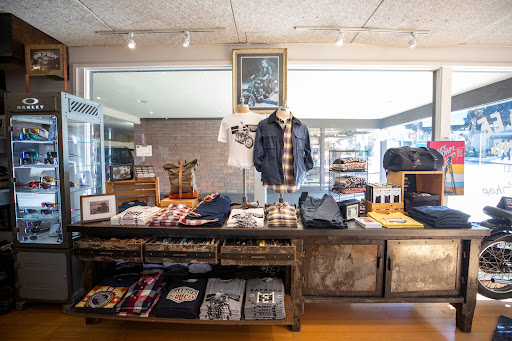 Clothing Store «Troy Lee Designs», reviews and photos, 380 Glenneyre St, Laguna Beach, CA 92651, USA