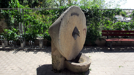 Escola Pública Font de l'Arc Zer Baix Camp Sud, Escuela Primaria en Vilanova d'Escornalbou,Tarragona