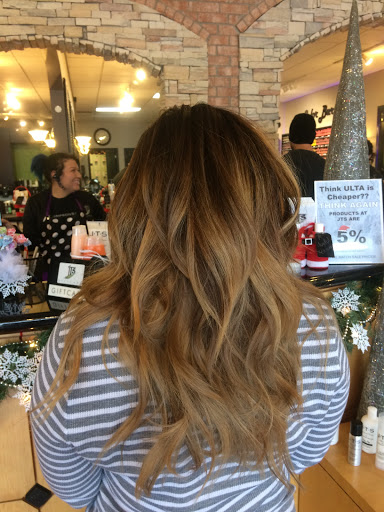 Beauty Salon «J Thompson Salons», reviews and photos, 18455 W Lake Houston Pkwy #130, Humble, TX 77346, USA