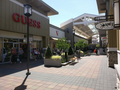 Shopping Mall «San Francisco Premium Outlets», reviews and photos, 2774 Livermore Outlets Dr, Livermore, CA 94551, USA