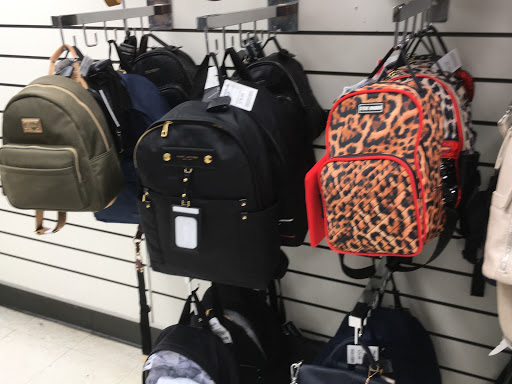 Department Store «Marshalls», reviews and photos, 2458 Brandon Park Cir, Brandon, FL 33511, USA