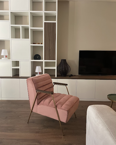 Comentarii opinii despre L'Esquisse d'Aquila