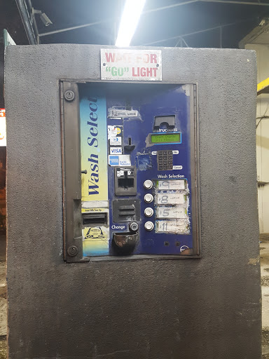 Car Wash «Windwood Car Wash», reviews and photos, 2875 NE 2nd Ave, Miami, FL 33137, USA