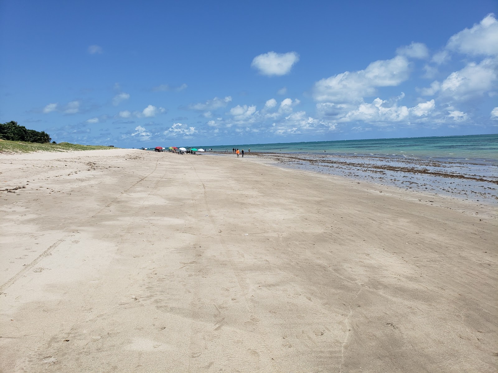 Fotografie cu Plaja Camboinha II cu o suprafață de nisip strălucitor