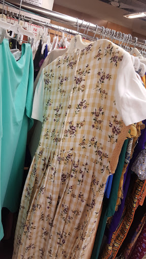 Thrift Store «MyUnique», reviews and photos, 218 W 234th St, Bronx, NY 10463, USA