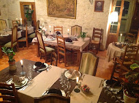 Photos du propriétaire du Restaurant français Famille Moutier à Thénac - n°10