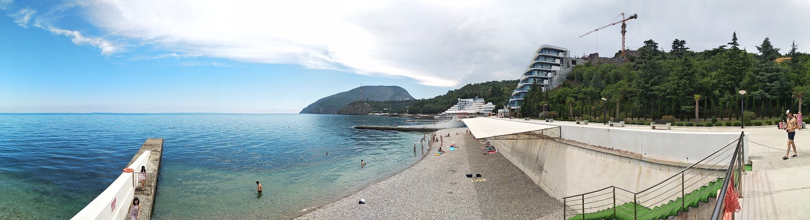 Photo of Karasan beach II hotel area