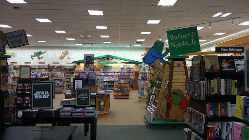 Book Store «Barnes & Noble», reviews and photos, 9850 Brook Rd, Glen Allen, VA 23059, USA