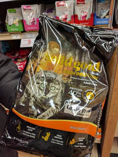 Pet Supply Store «Petco Animal Supplies», reviews and photos, 240 Upland Square Dr, Stowe, PA 19464, USA