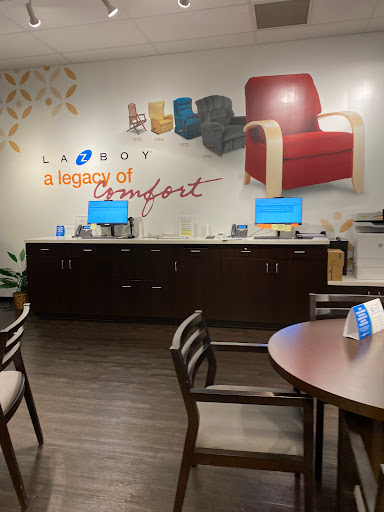 Furniture Store «La-Z-Boy Furniture Galleries», reviews and photos, 10900 Fairfax Blvd, Fairfax, VA 22030, USA