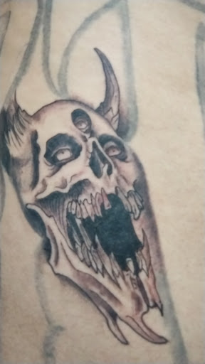 Tattoo Shop «Artistic Skin Designs Inc», reviews and photos, 9747 E US Hwy 36, Avon, IN 46123, USA