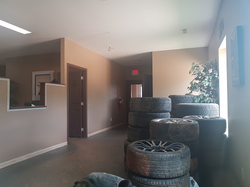 Used Auto Parts Store «Gray & White Used Parts», reviews and photos, 733 Cross Plains Hulett Rd, Carrollton, GA 30116, USA