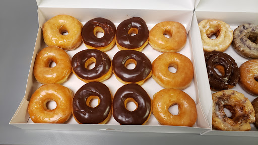 Donut Shop «Donut Palace», reviews and photos, 16601 Addison Rd # 105, Addison, TX 75001, USA