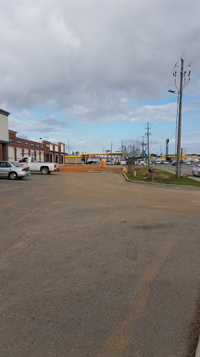 Auto Body Shop «Maaco Collision Repair & Auto Painting», reviews and photos, 15230 Creosote Rd, Gulfport, MS 39503, USA