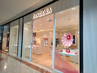 Boutique PANDORA C.C. Espacio, Av Pais Leones, 12, local 231, 24010 León, España