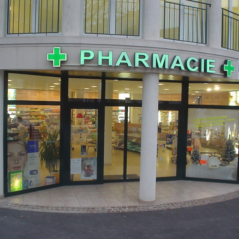 Pharmacie de Chêne Bougeries, Hamsag Yvan et Marina