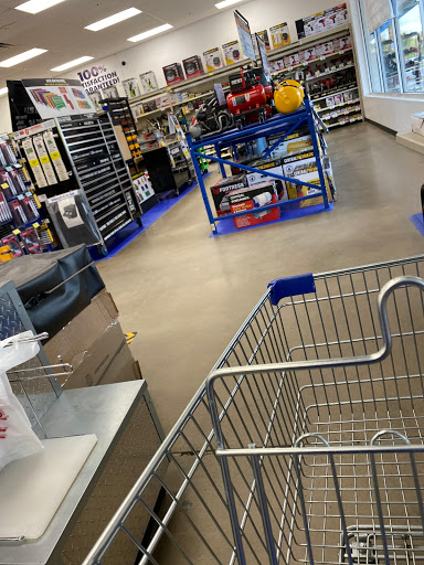 Hardware Store «Harbor Freight Tools», reviews and photos, 1011 Commerce Blvd, Dickson City, PA 18519, USA