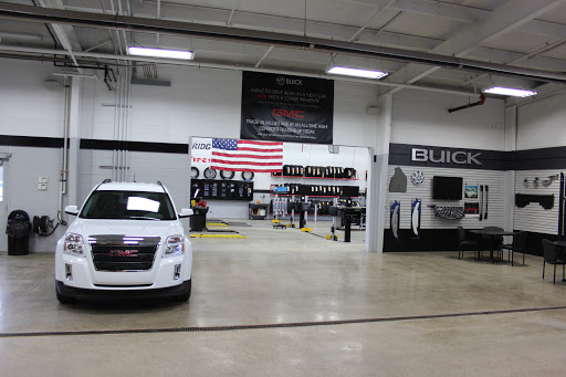 Car Dealer «Golling Buick GMC», reviews and photos, 1491 S Lapeer Rd, Lake Orion, MI 48360, USA