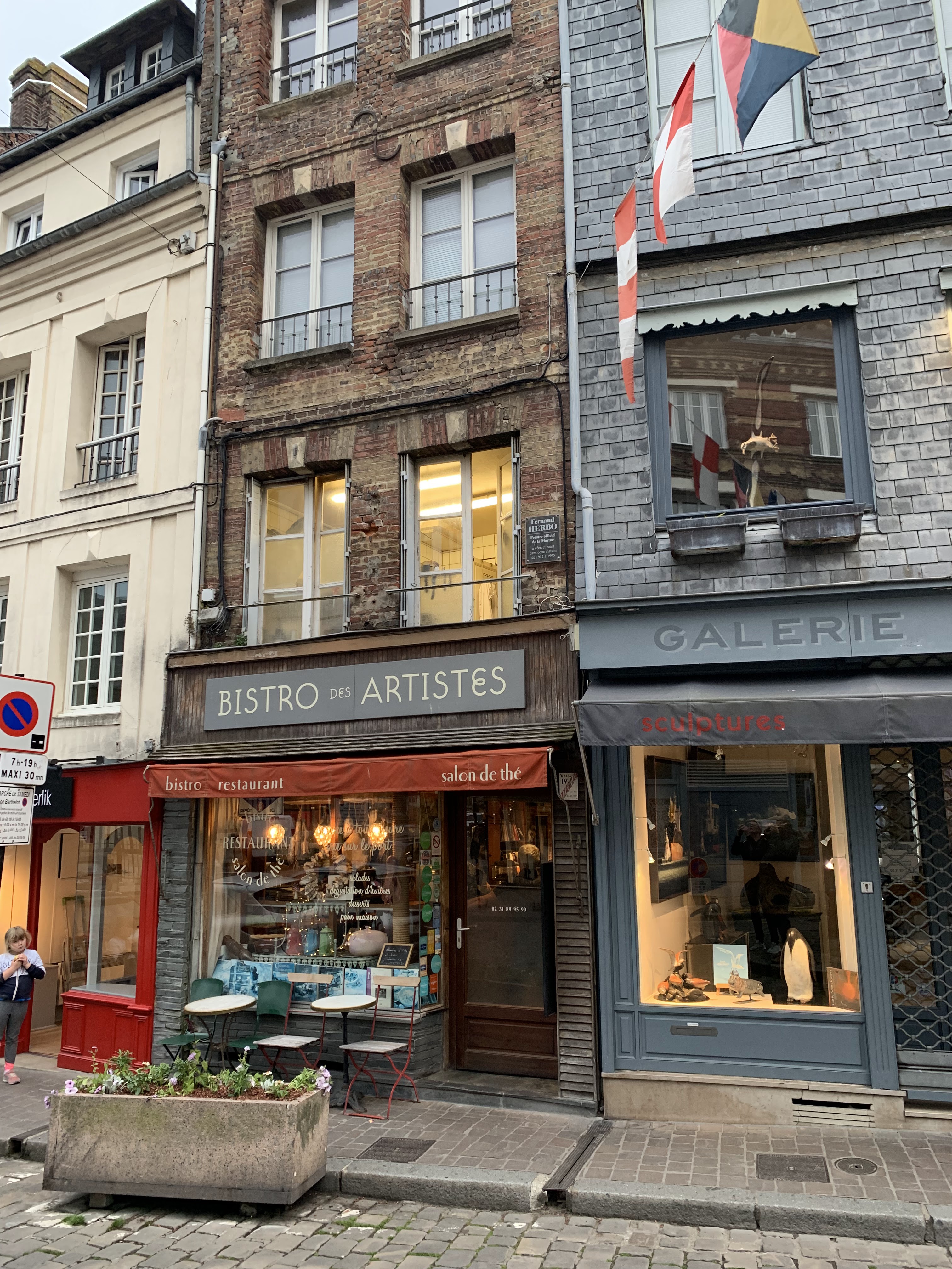 Photo n° 2 de l'avis de The.r fait le 30/05/2019 à 13:58