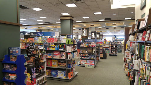 Book Store «Barnes & Noble», reviews and photos, 7881 Edinger Ave, Huntington Beach, CA 92647, USA