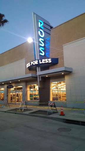 Clothing Store «Ross Dress for Less», reviews and photos, 350 The Promenade N, Long Beach, CA 90802, USA