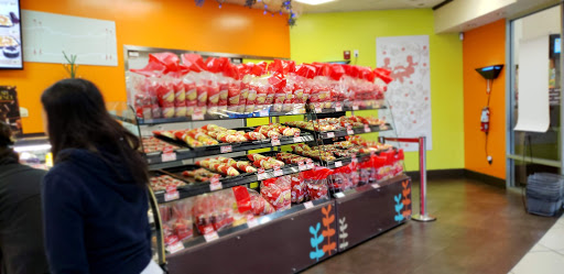 Shopping Mall «Vallejo Plaza Shopping Center», reviews and photos, 3325 Sonoma Blvd, Vallejo, CA 94590, USA