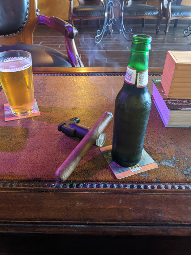 Bar «The Cigar Lounge», reviews and photos, 2960 W State Rd 426, Oviedo, FL 32765, USA