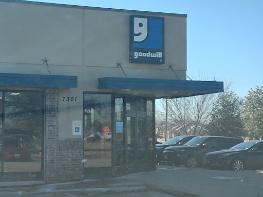 Thrift Store «Goodwill», reviews and photos