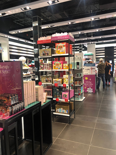 Cosmetics Store «SEPHORA», reviews and photos, 335 The Bridge St #117, Huntsville, AL 35806, USA