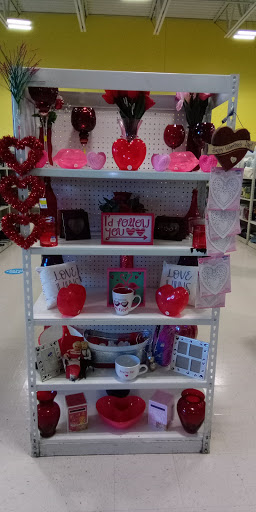 Thrift Store «Goodwill - Eagan», reviews and photos, 1247 Northwood Pkwy, Eagan, MN 55121, USA