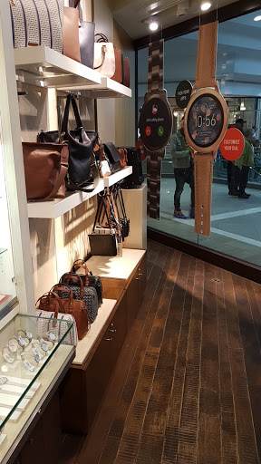 Watch Store «Fossil Store», reviews and photos, 100 Briarwood Cir, Ann Arbor, MI 48108, USA