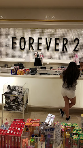Clothing Store «Forever 21», reviews and photos, 885 Russell Blvd, Davis, CA 95616, USA
