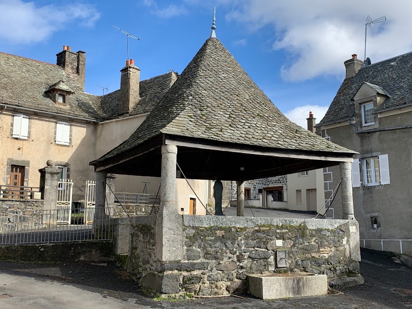 Gîte typique de l'Aubrac - Gîtes de France à Curières (Aveyron 12)