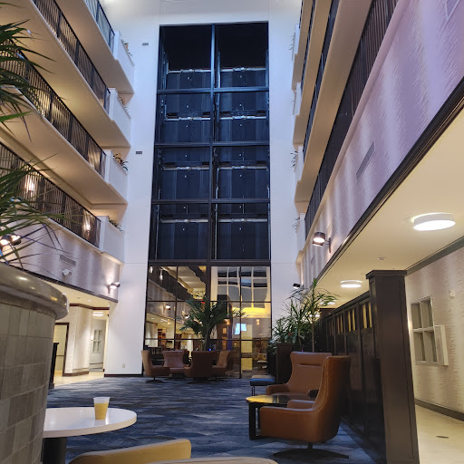 Hotel «Embassy Suites by Hilton Tampa Brandon», reviews and photos, 10220 Palm River Rd, Tampa, FL 33619, USA