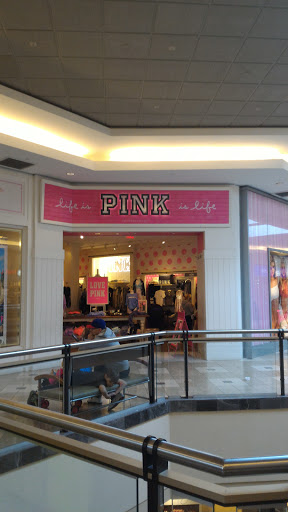 Victoria's Secret & PINK