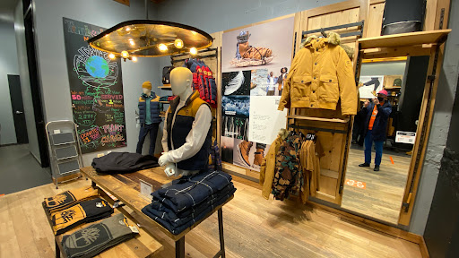 Shoe Store «Timberland», reviews and photos, 625 N Michigan Ave #150, Chicago, IL 60611, USA